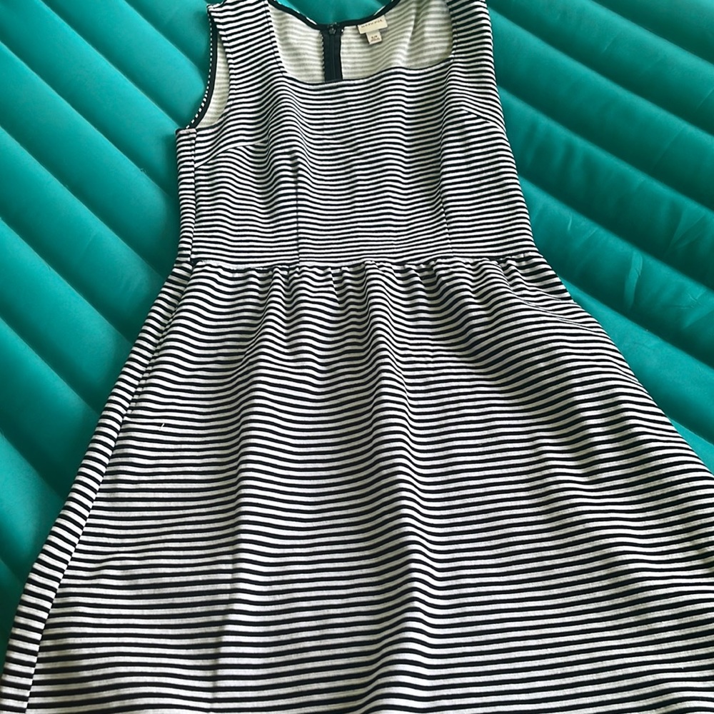 Black/White strip dress, size S